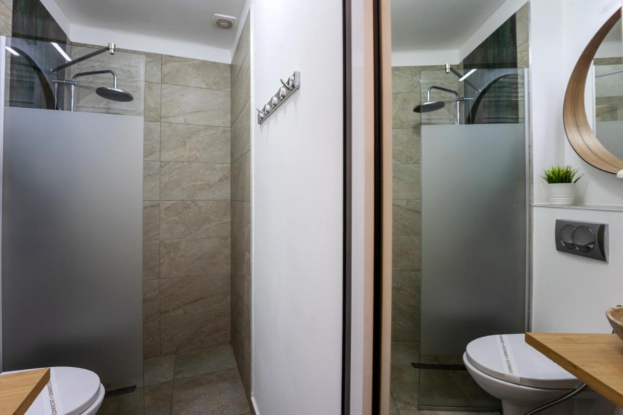 Metropole Apartments Studio City Bukarest Exterior foto